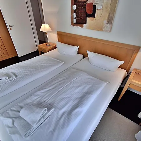 3 01 Inselstrand * هيرينجسدورف